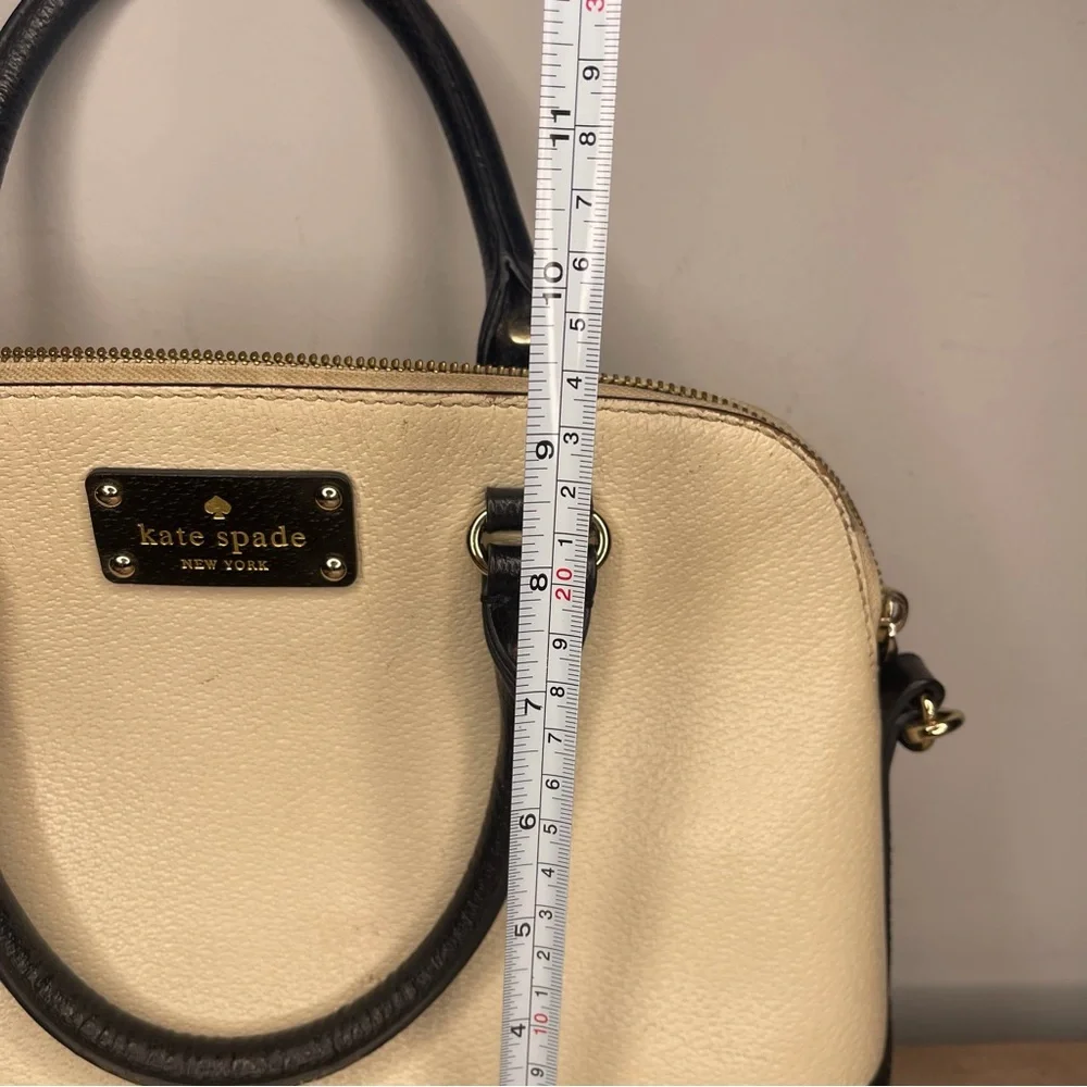Kate Spade Wellesley Rachelle‎ off white and black handbag crossbody purse